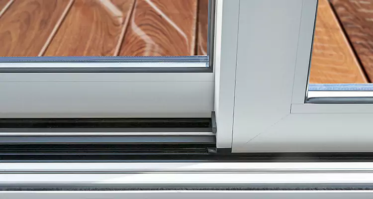Patio Doors Leaking Water Issue Repair Services in Venice, FL