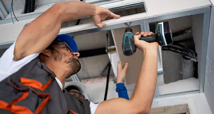 Emergency Overhead Door Repair in Venice, FL